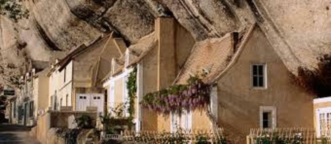 Les Pruniers De La Cipiere Villa Peyzac-le-Moustier Exterior foto